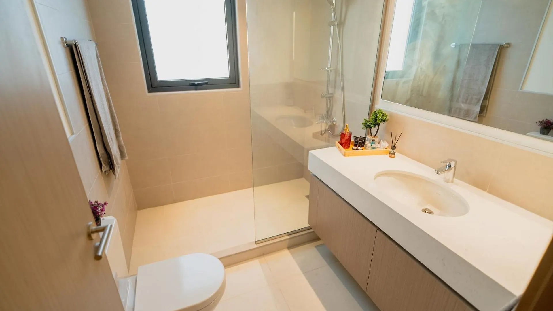 Luxurious 3 Bedrooms Apartment Maryam Island Sharjah